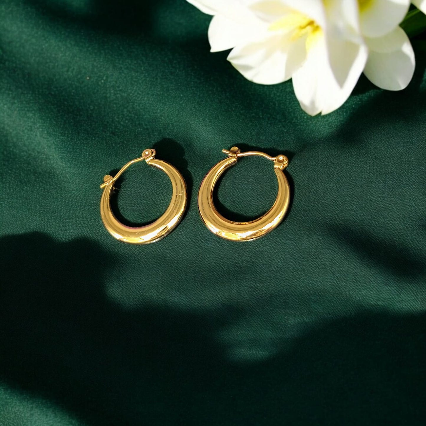 Classic Mini Gold Hoops