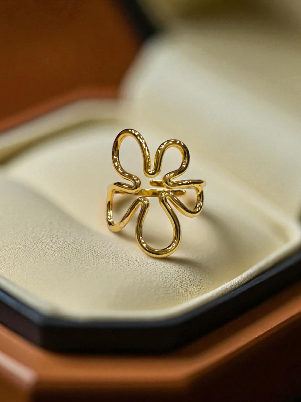 Hammered Texture Band