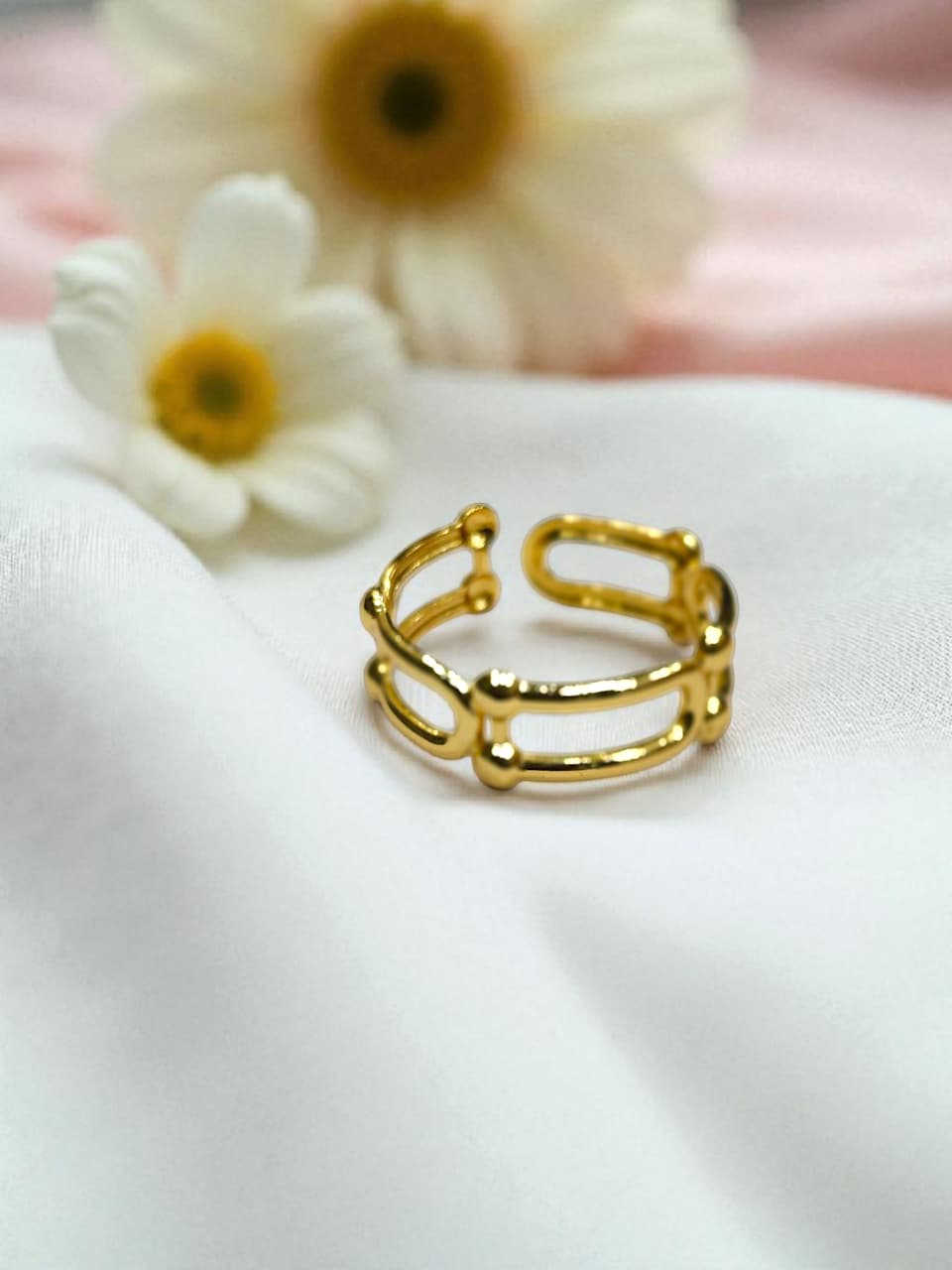 Spiral Twist Midi Ring