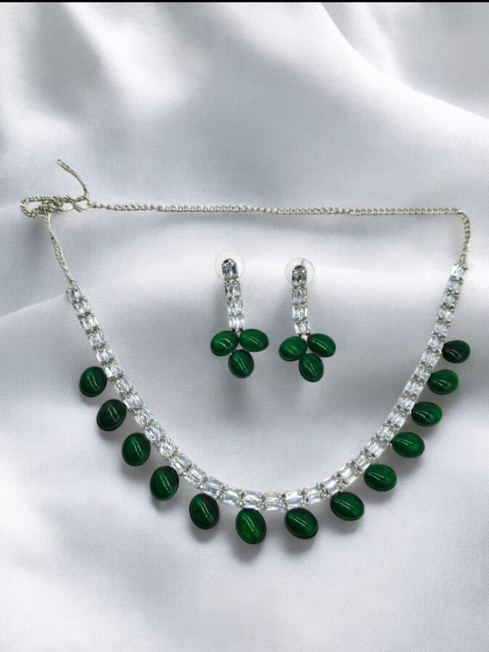 PearlMist Chain Necklace