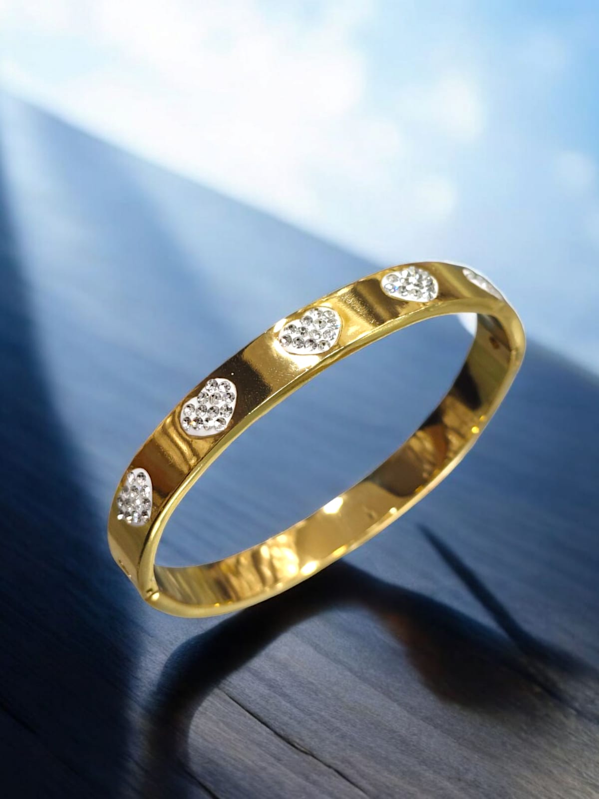 Dazzle Stone Gold Bracelet