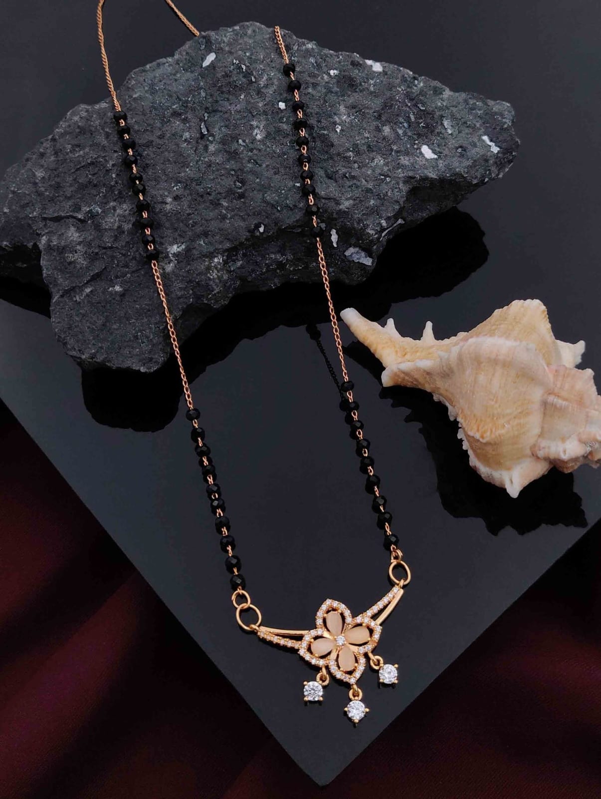 Orchid Pendant Mangalsutra