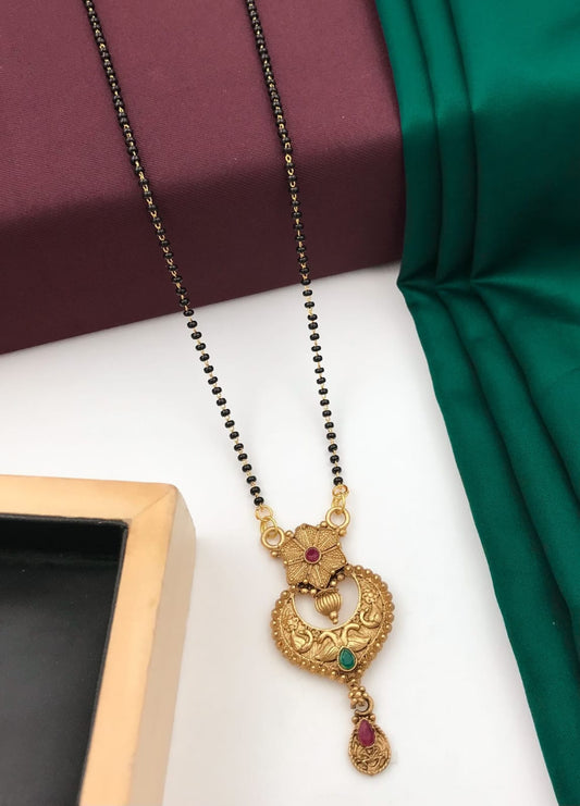 Kavya designer mangalsutra