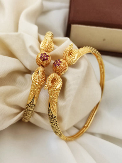 Sneha designer kangan