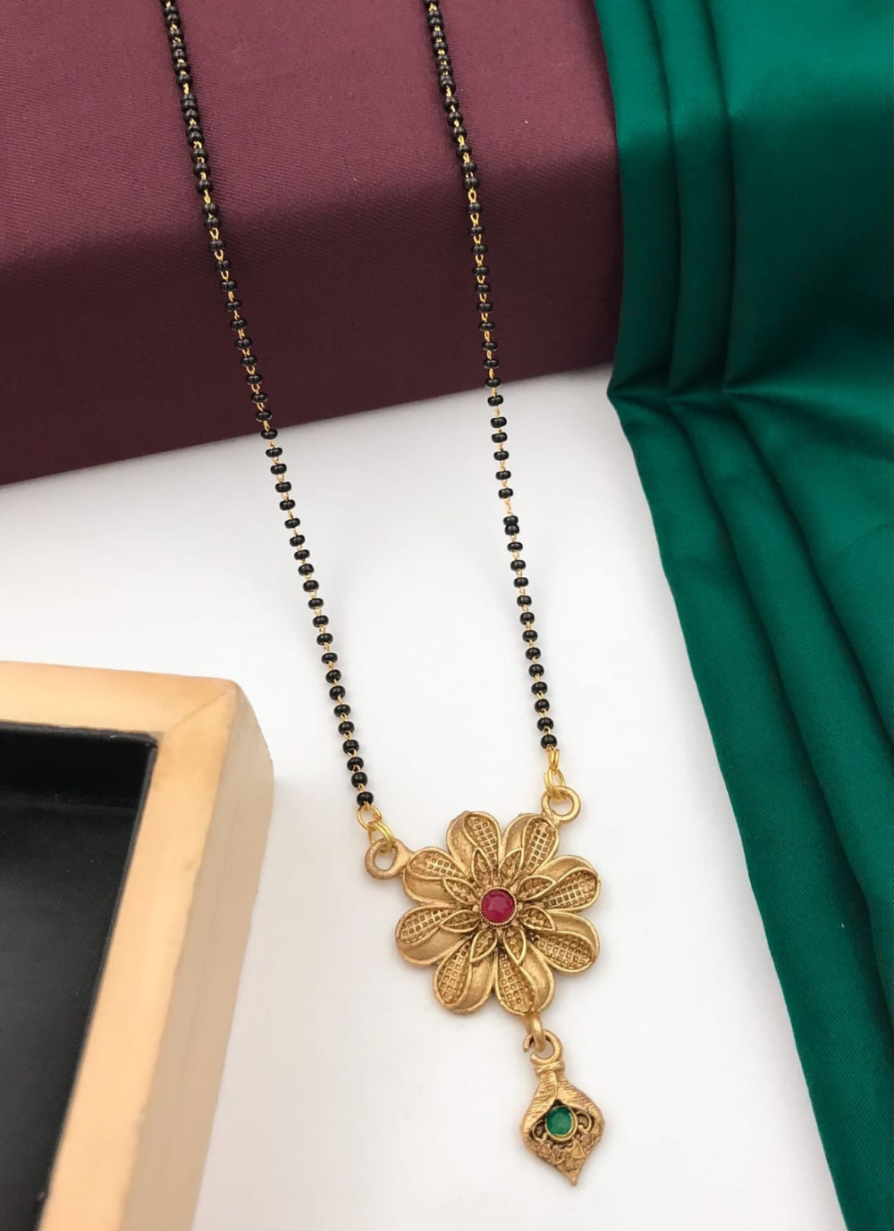 Vilasi designer mangalsutra