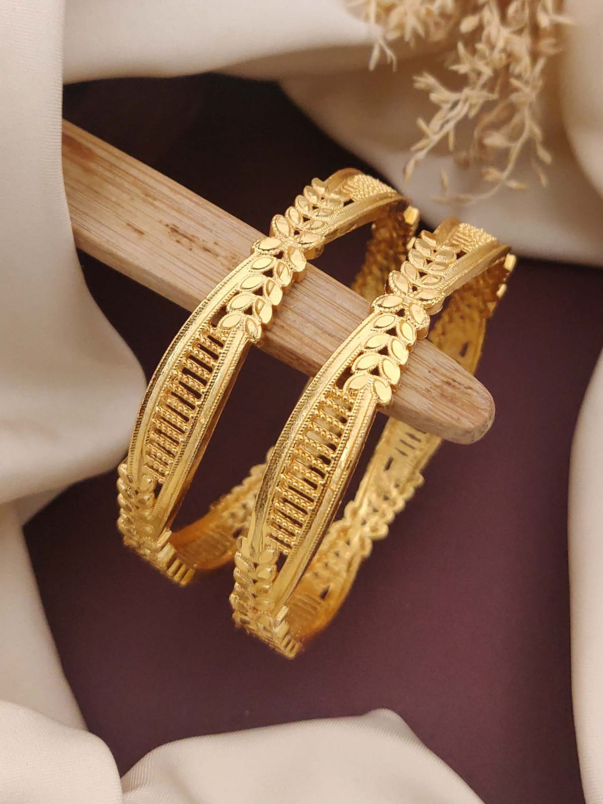 Designer Stripe Bangle Set